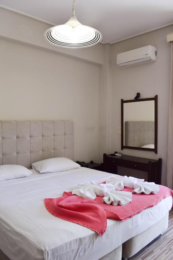 City Center Hotel 칼라마타 외부 사진